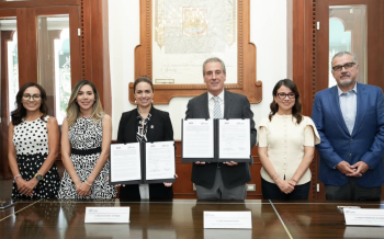 Pepe Chedraui fortalece acciones de prevención, protección y atención especializada para mujeres con ANTHUS A.C.
